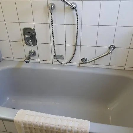 Lejlighed Gemutliche Souterrainwohnung *